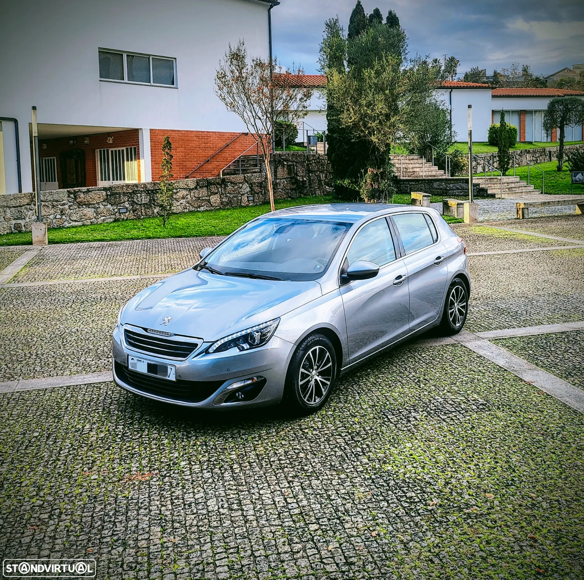 Peugeot 308 1.2 PureTech Allure Full LED EAT8 - 12