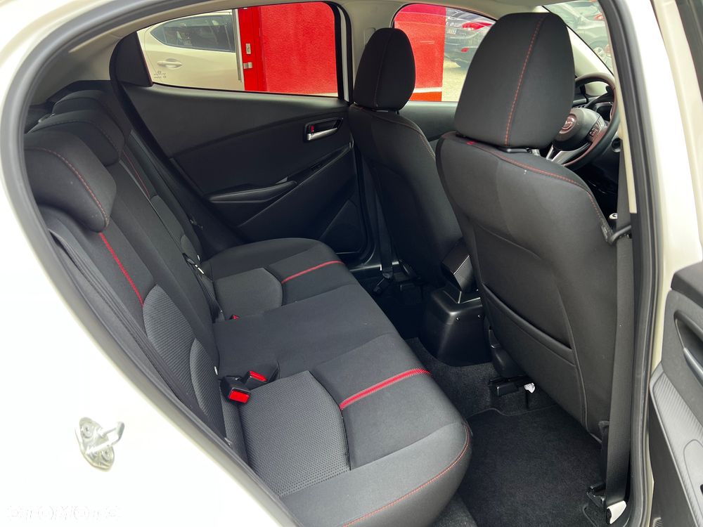 Mazda 2 SKYACTIV-G 115 i-ELOOP White Edition - 34