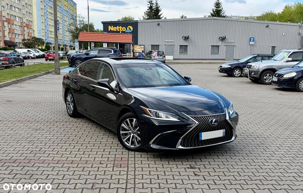 Lexus ES 300h Elegance - 4
