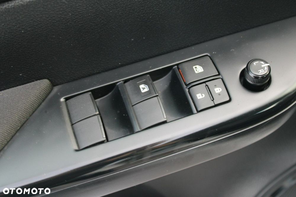 Toyota Hilux - 18