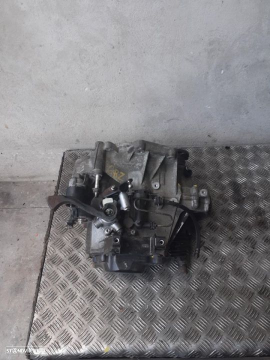 Caixa de velocidades Volkswagen 1.4 16v (Polo, A2, Cordoba, Ibiza) ref: GRZ - 4