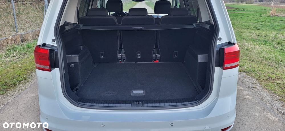 Volkswagen Touran 2.0 TDI BMT SCR Comfortline - 4