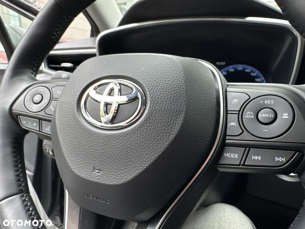 Toyota Corolla 1.8 Hybrid Style - 18