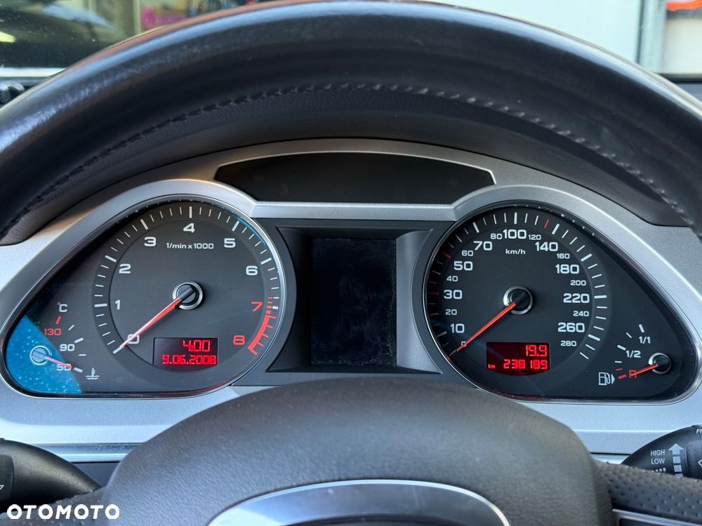Audi A6 ver-2-8-fsi-quattro - 18