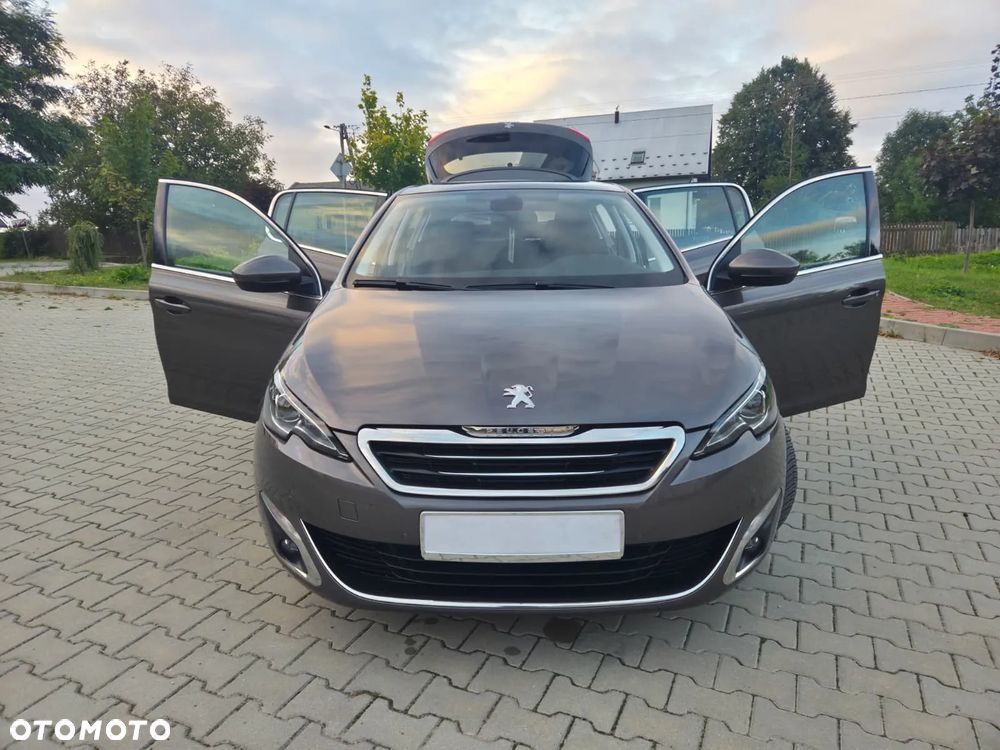Peugeot 308 1.6 e-HDi Access S&S - 25