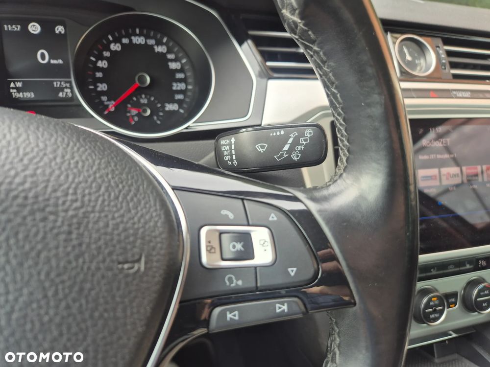 Volkswagen Passat Variant 2.0 TDI (BlueMotion Technology) Comfortline - 28