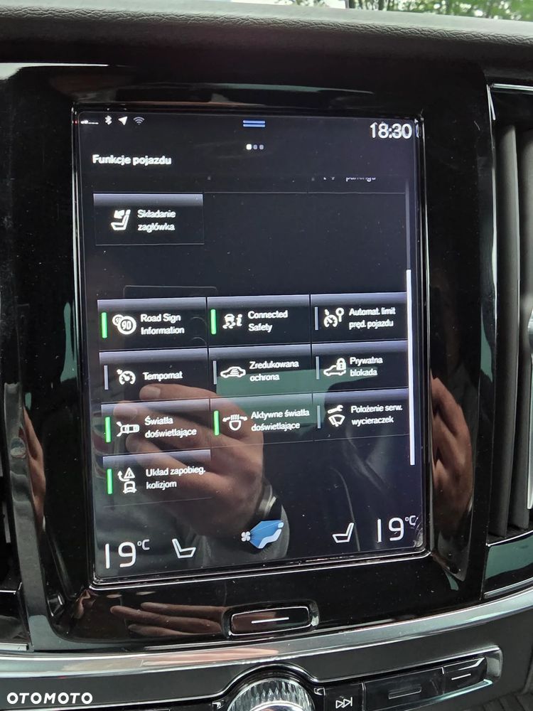 Volvo S90 D4 Geartronic R Design - 21