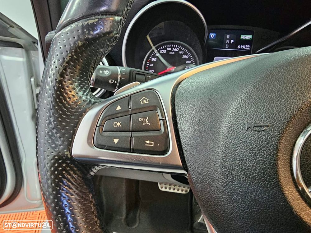 Mercedes-Benz C 300 h AMG Line - 16