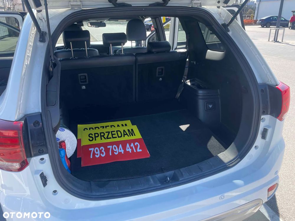 Mitsubishi Outlander - 15