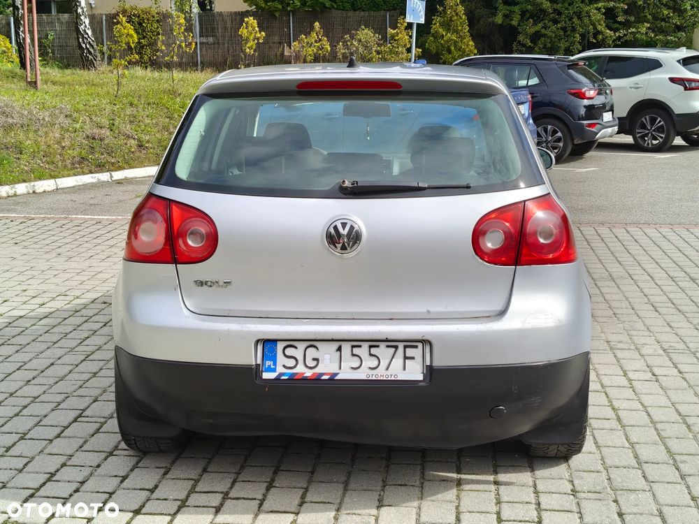 Volkswagen Polo 1.4 16V Comfortline - 9