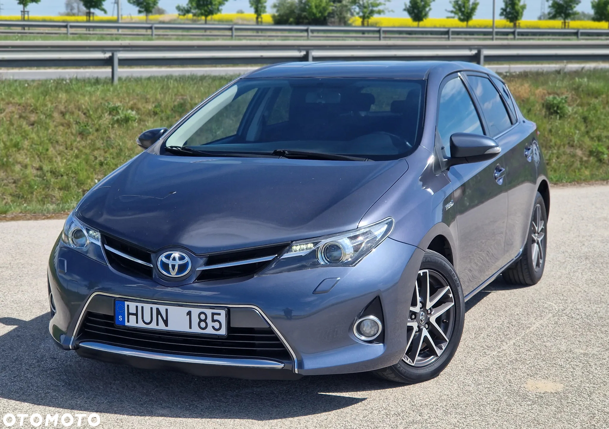 Toyota Auris - 13