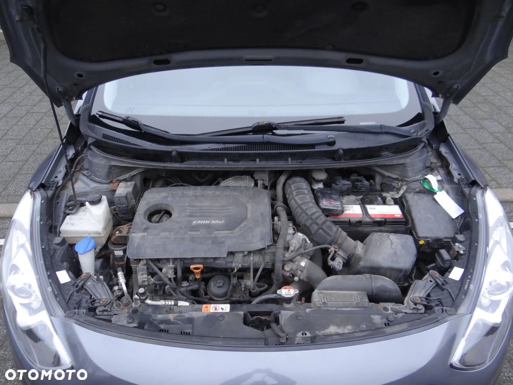 Hyundai i30 blue Kombi 1.6 CRDi Classic Navigation - 20