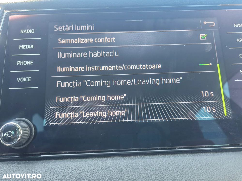 Skoda Karoq 1.5 TSI DSG Ambition - 37