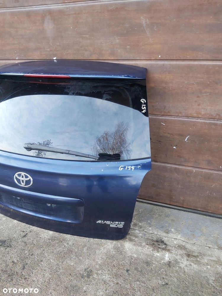 TOYOTA Avensis T25 03-08 r klapa bagażnika blenda szyba KOMBI 8P4 - 2