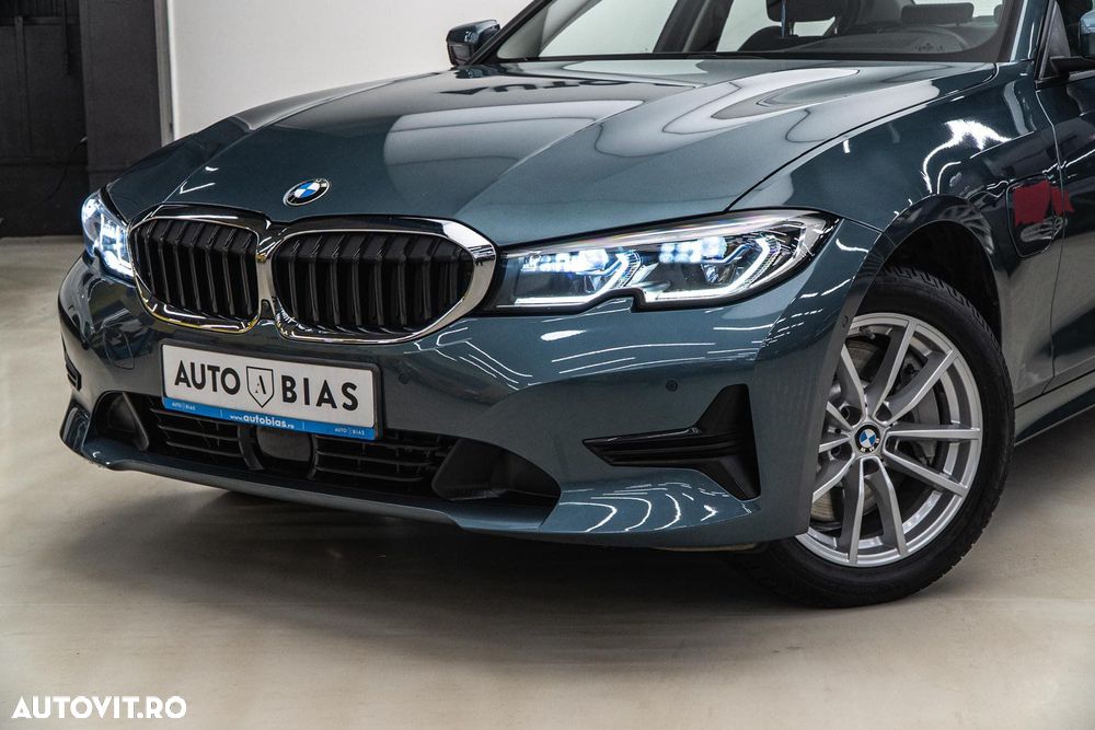 BMW Seria 3 330e Aut. Luxury Line - 11