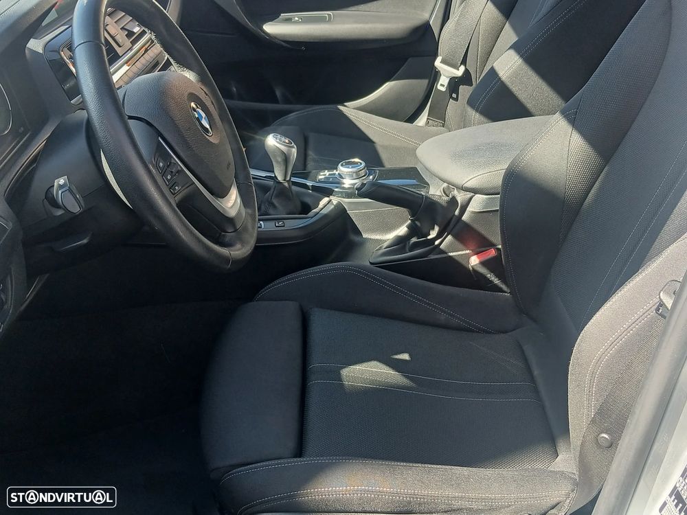 BMW 116 d EDynamics Line Sport - 14