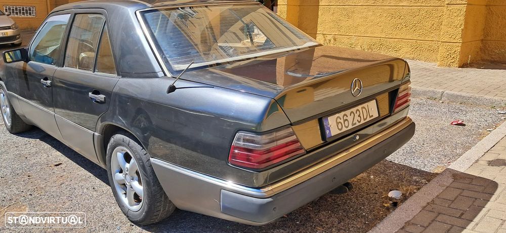 Mercedes-Benz W124 (1984-1997) 200 D - 4