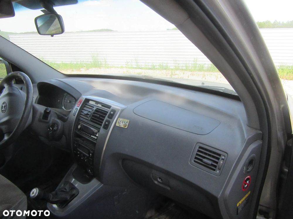 DESKA ROZDZIELCZA KOKPIT PASY PODUSZKI NAPINACE Hyundai Tucson 2005 Wszystkie części - 2