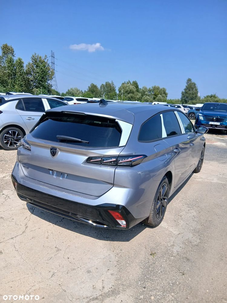 Peugeot 308 1.5 BlueHDi Business S EAT8 - 5