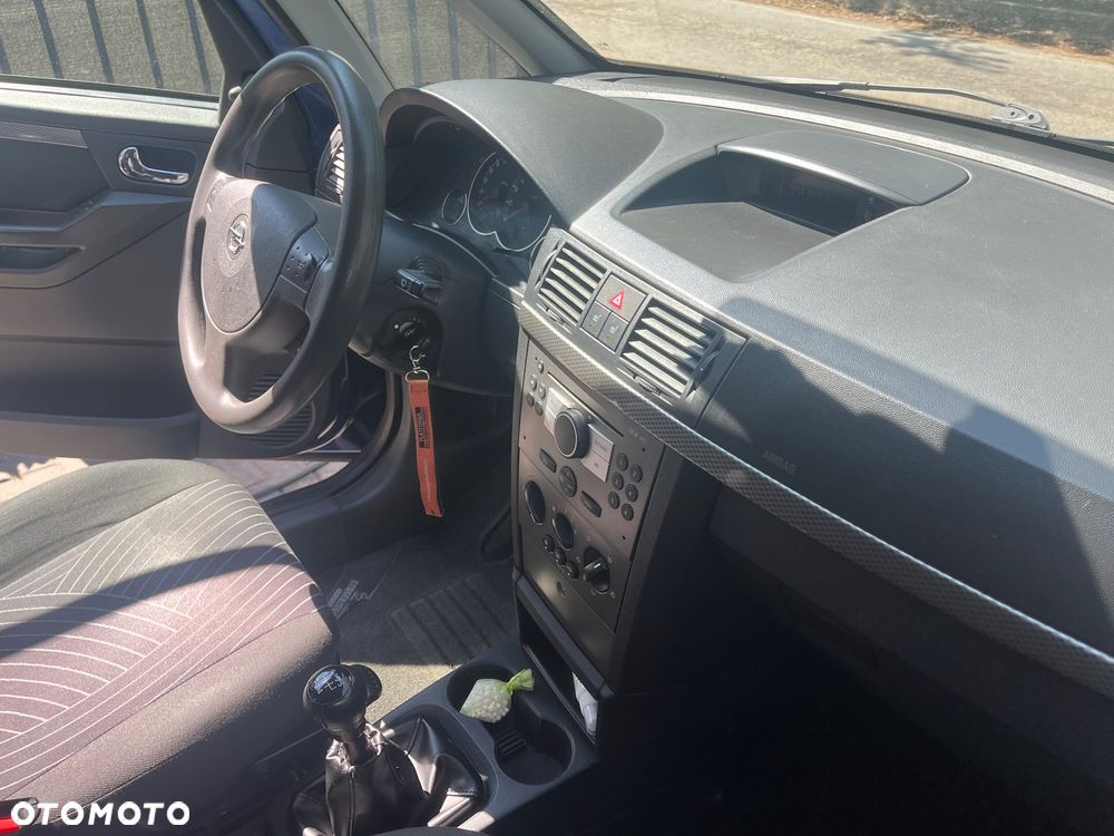 Opel Meriva 1.6 16V - 10
