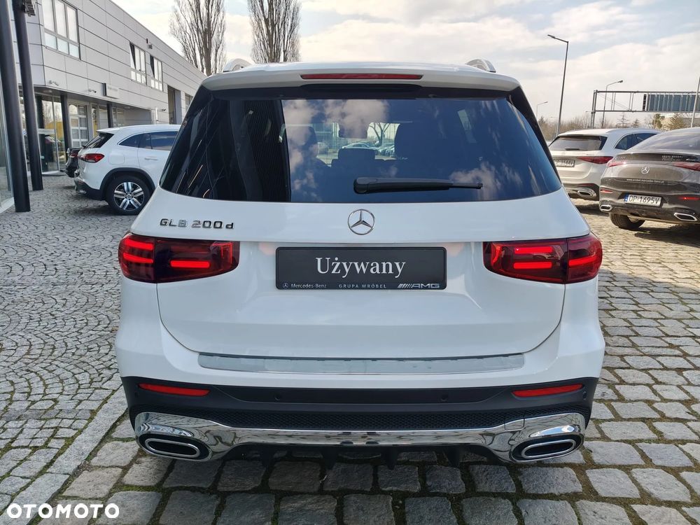 Mercedes-Benz GLB 200 d AMG Line 8G-DCT - 5