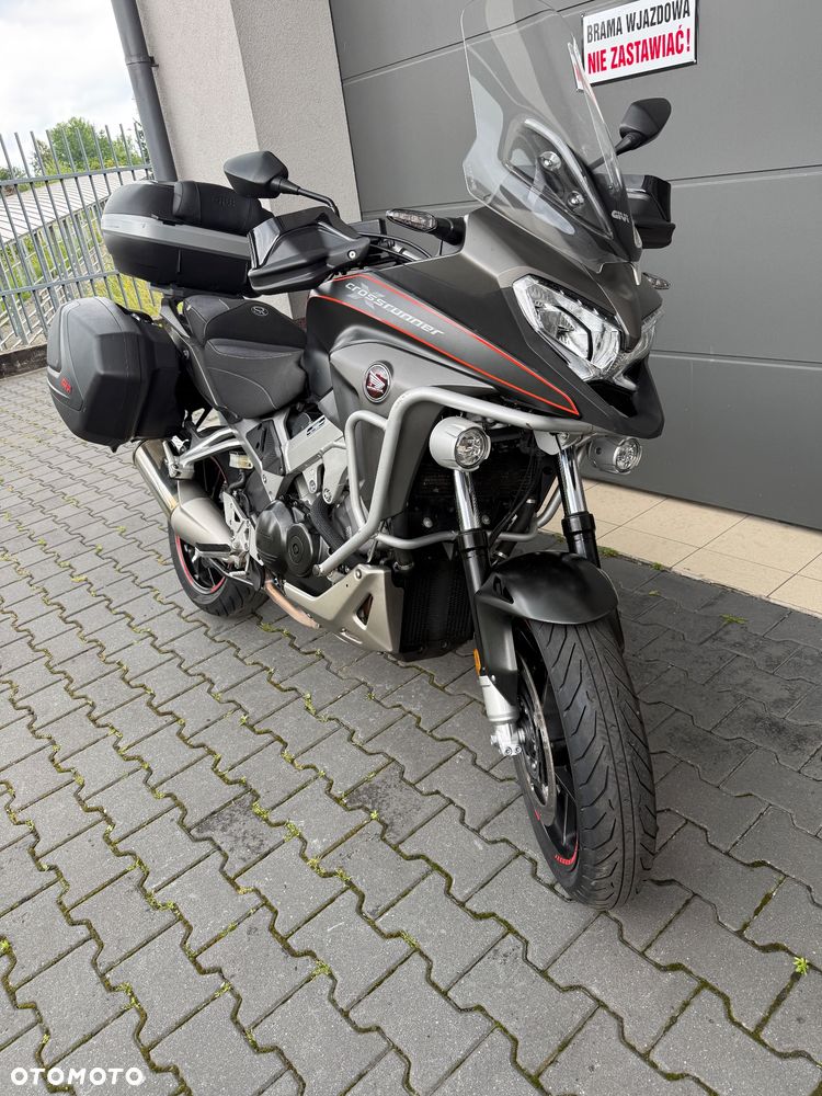 Honda VFR - 17