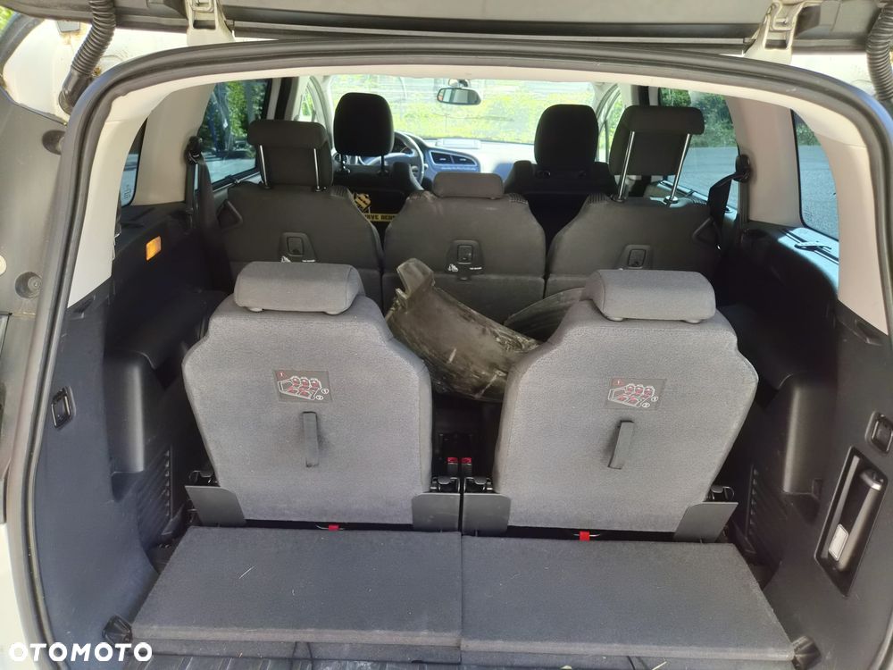 Peugeot 5008 155 THP Automatik Allure - 14
