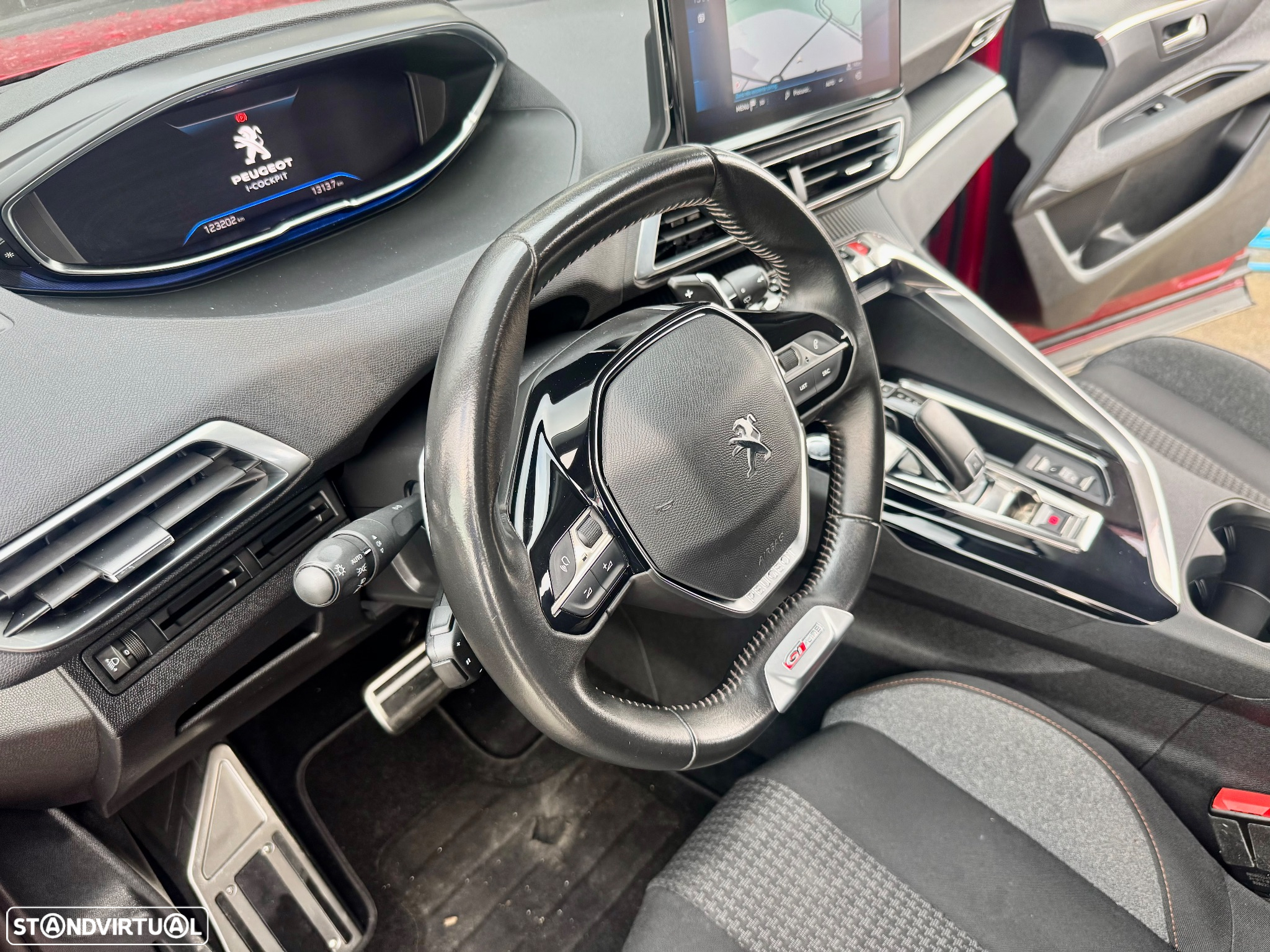 Peugeot 3008 1.5 BlueHDi GT EAT8 - 12