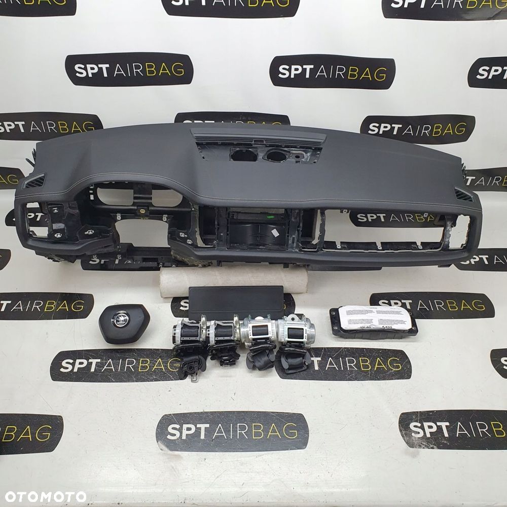 SKODA KODIAQ LIFT DESKA ROZDZIELCZA KONSOLA KOKPIT PULPIT PODUSZKI AIRBAG AIR BAG PASY KIT SET - 1