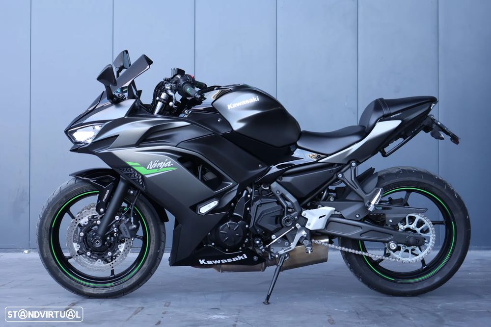 Kawasaki Ninja - 4