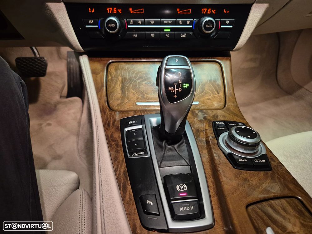 BMW 525 d Line Luxury Auto - 21