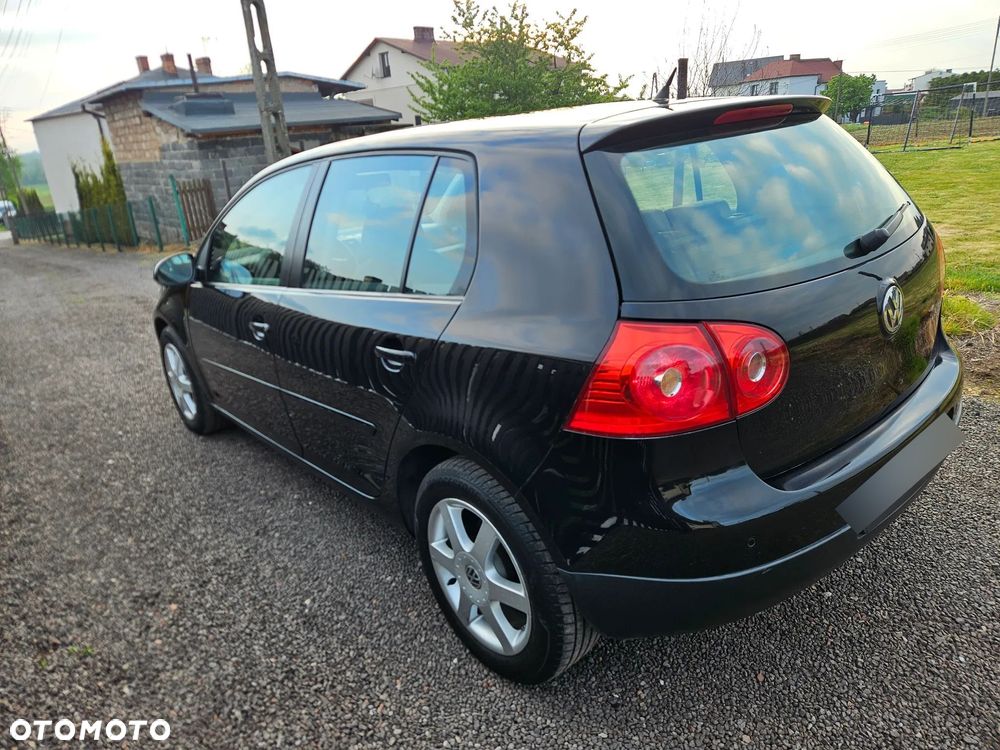 Volkswagen Golf 1.4 Comfortline - 24