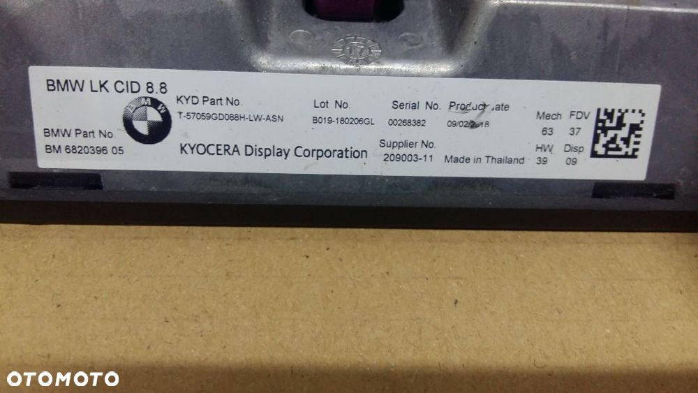 Wyświetlacz LCD BMW G30 G31 BM 6820396 05 - 4
