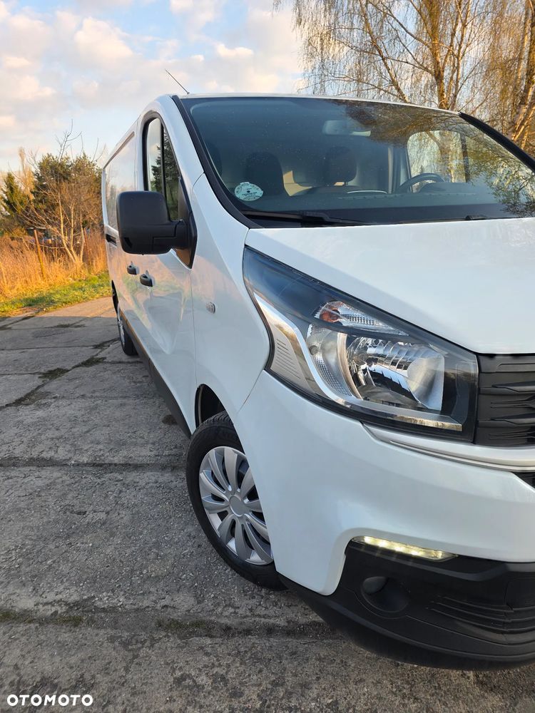 Fiat Talento trafic vivaro vat 23% klima Tempomat długi bez adblue jedna turbina - 13