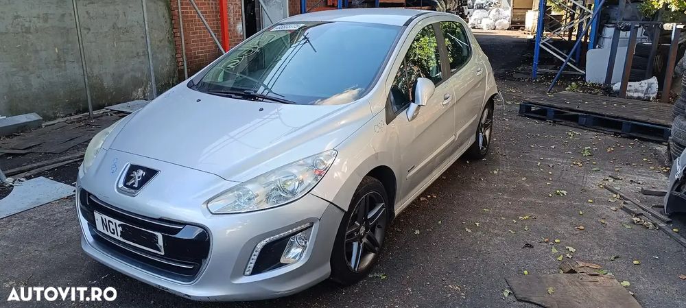 Dezmembrari / Dezmembrez Peugeot 308 1.6 DV6C cutie viteze manuală cod culoare EZR - VOPSEA GRI ALUMINIU - 8