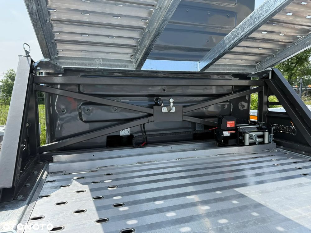 Iveco Daily 70C21A8P Laweta na dwa auta - 26