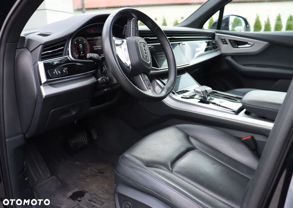 Audi Q7 - 17