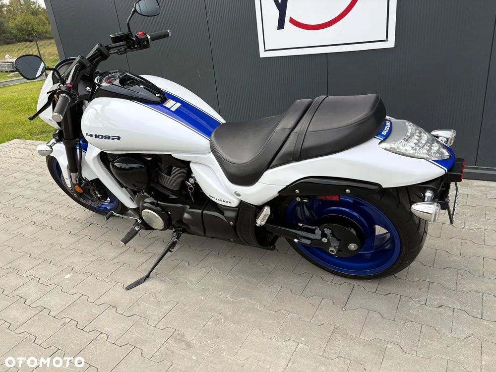 Suzuki Boulevard - 9