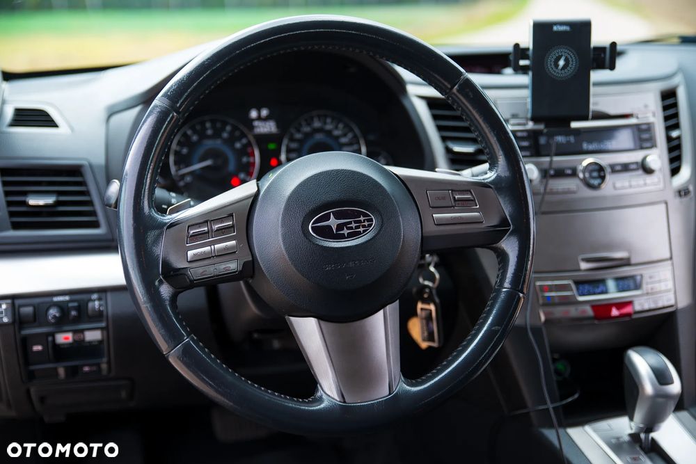 Subaru Outback - 22