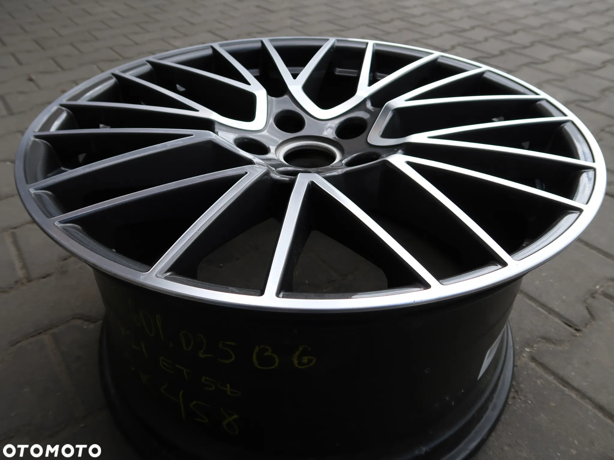 458 Felga Porsche Cayenne 9Y0 Idealna Tylna 11x21et58 - 2