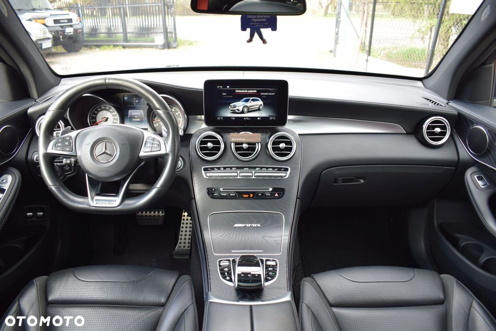 Mercedes-Benz GLC AMG 63 4Matic+ AMG Speedshift MCT - 11