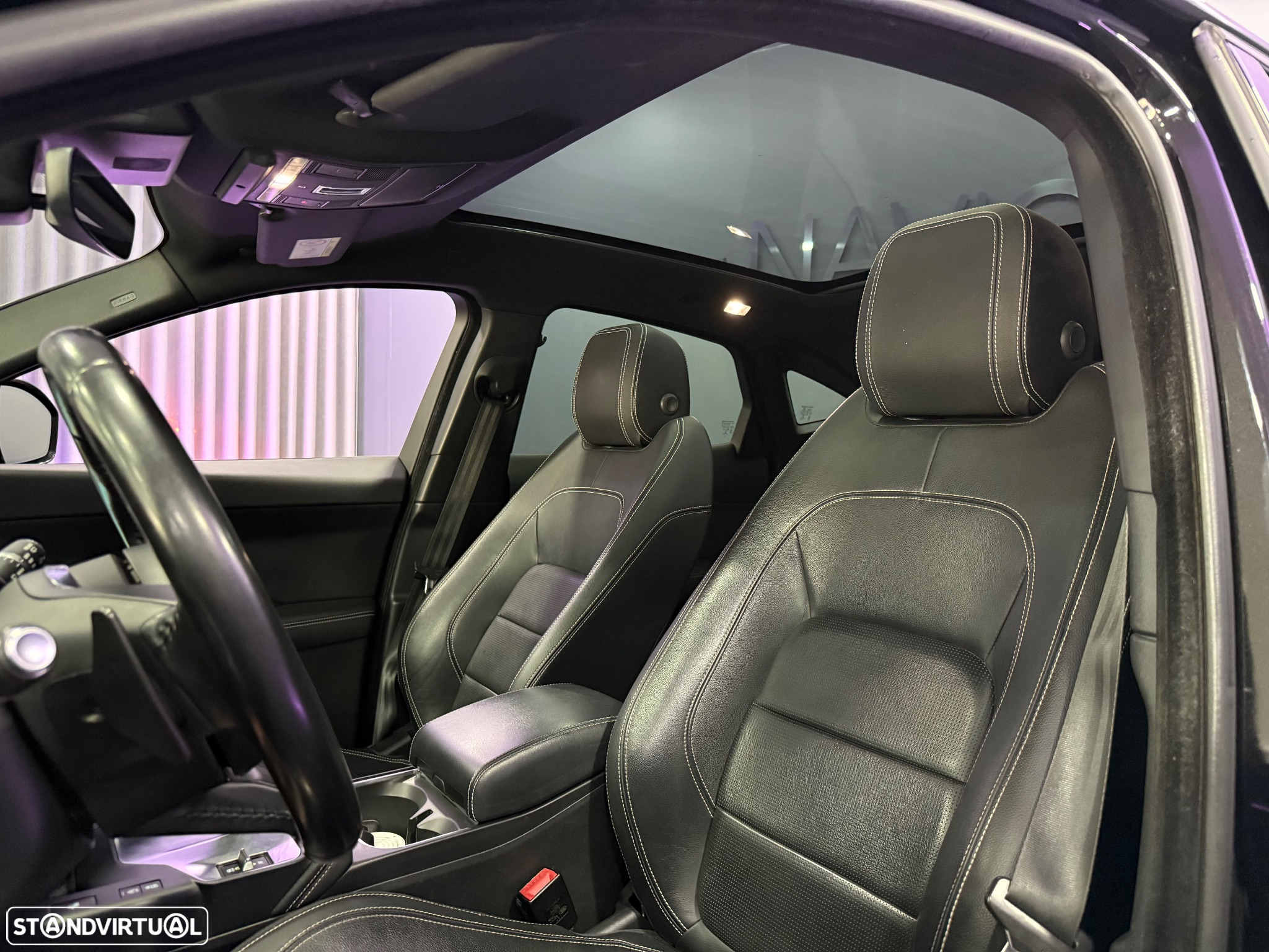 Jaguar E-Pace 2.0 i4D R-Dynamic S AWD Aut. - 23