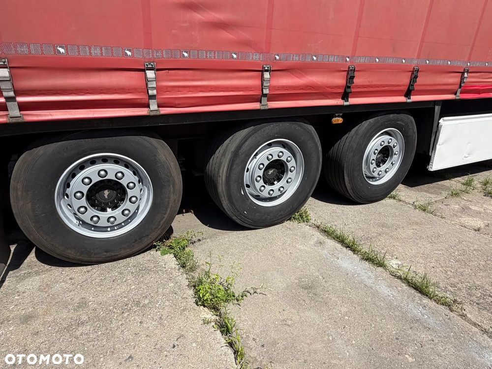 Schmitz Cargobull AG S01 - 8