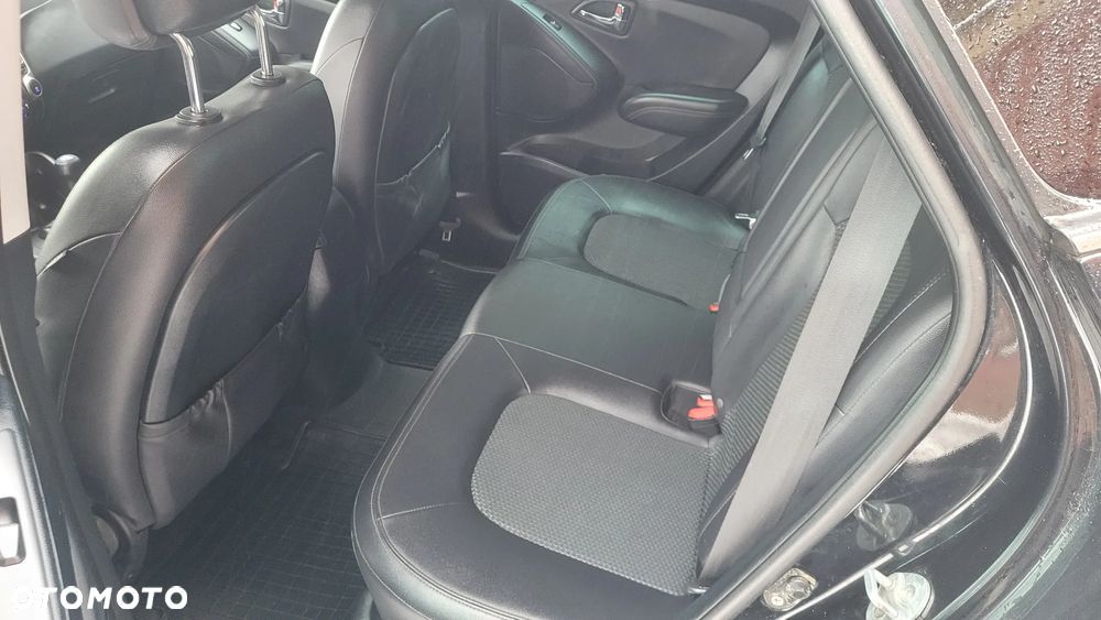 Hyundai ix35 2.0 Premium 2WD - 12