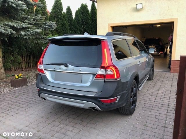 Volvo XC 70 D4 AWD Summum - 4