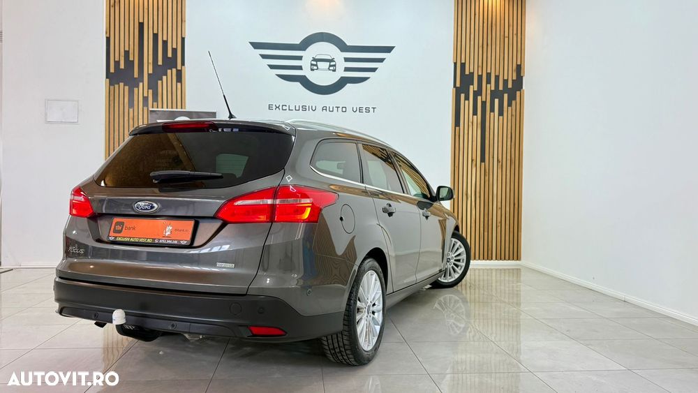 Ford Focus 1.0 EcoBoost Titanium - 4