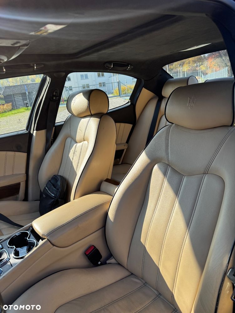 Maserati Quattroporte S - 19