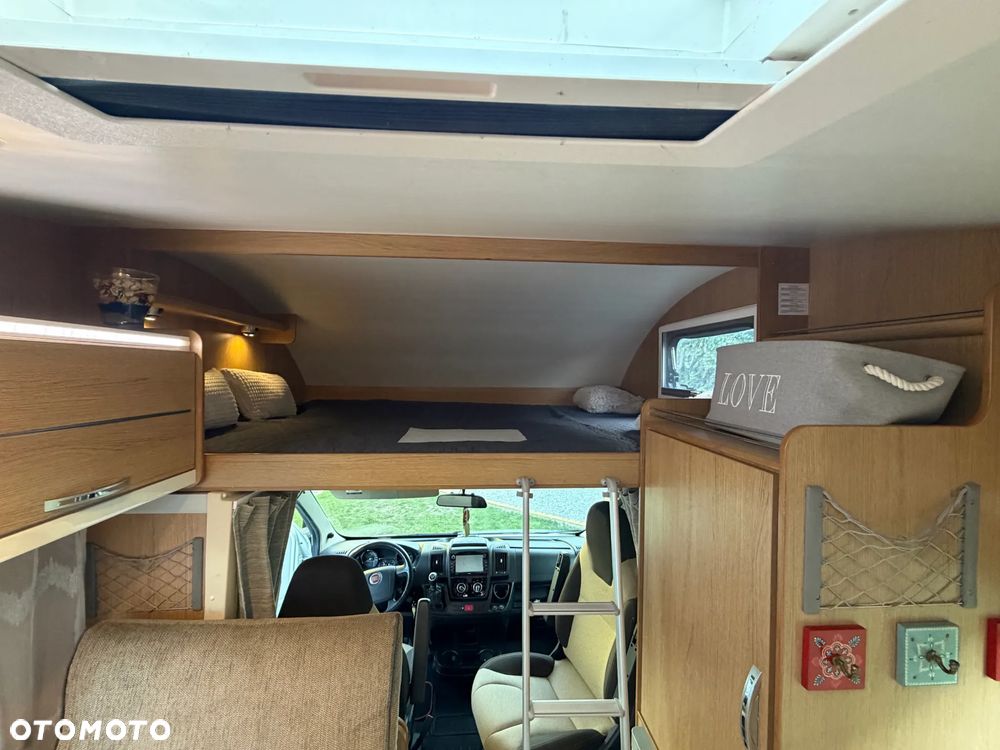 Hobby Kamper,camper I właściciel garażowany 6-osób - 4