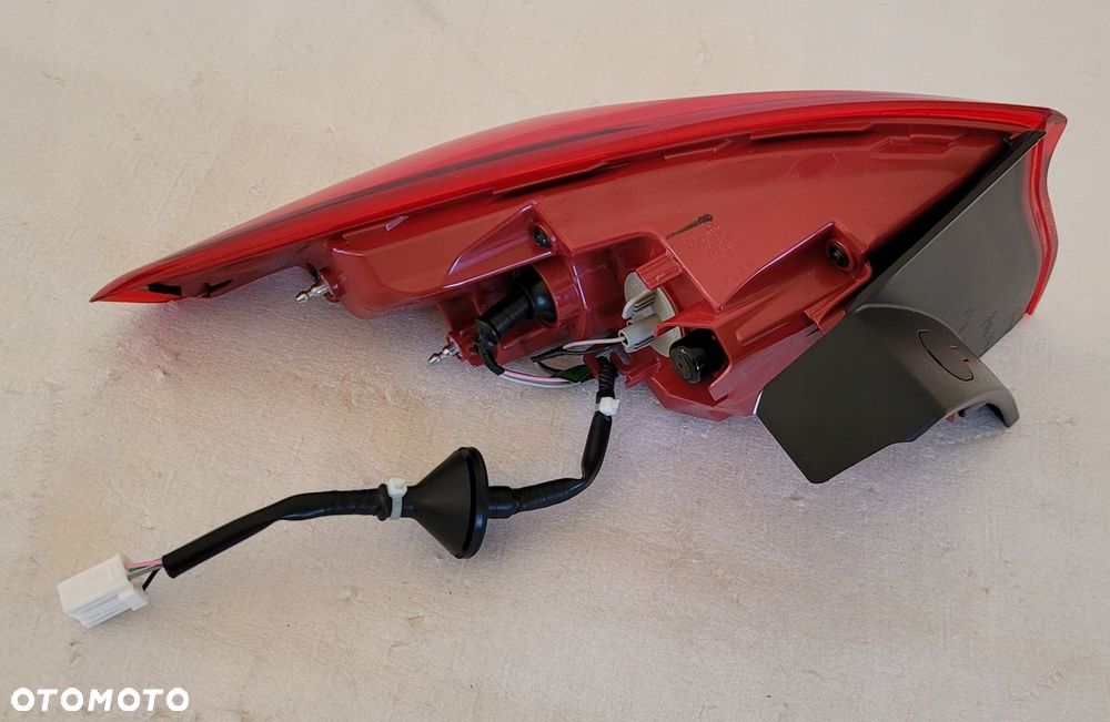 LAMPA PRAWA TYŁ LED HYUNDAI IONIQ 2016- NOWA - 7