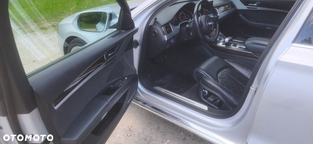 Audi A8 4.2 TDI Quattro - 6